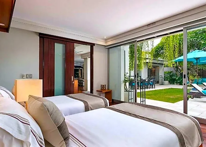 Yarrow Flower 3 Bedroom Private Pool Zn48 3* バリ島